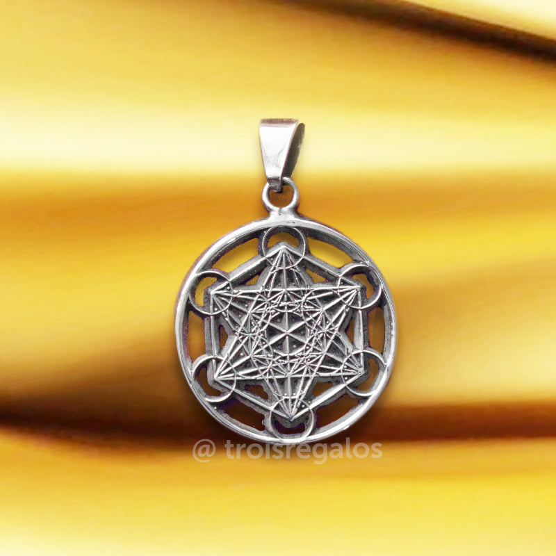 Dije Cubo Metatrón plata.